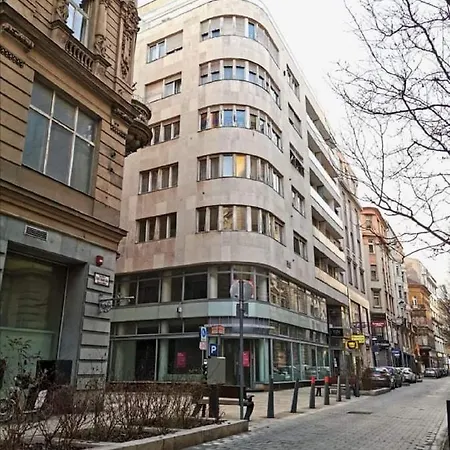 Apartman Cheerful Downtown *