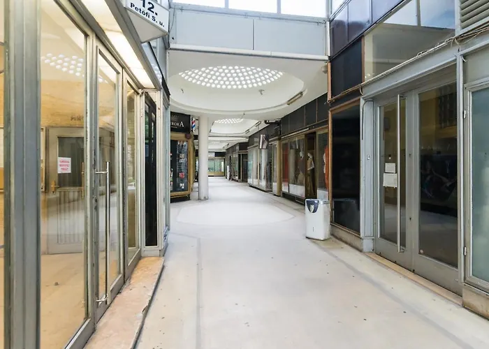 Cheerful Downtown Budapesta