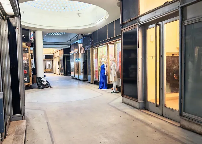 Cheerful Downtown Budapesta