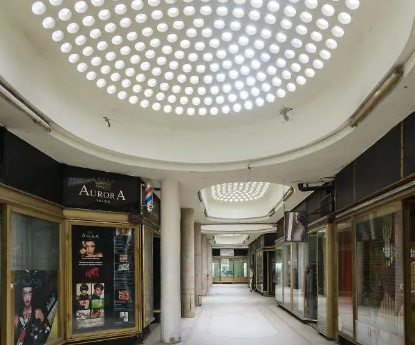 Cheerful Downtown *